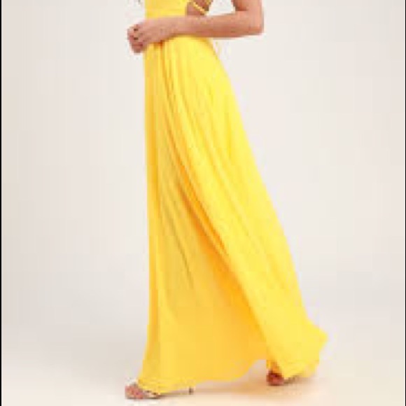 Straps to be here yellow maxi dress - Picture 3 of 3